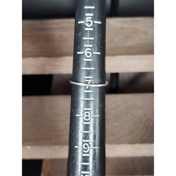 Size 7 Sterling Silver Cool Ocean Wave Band Ring - Picture 3 of 5